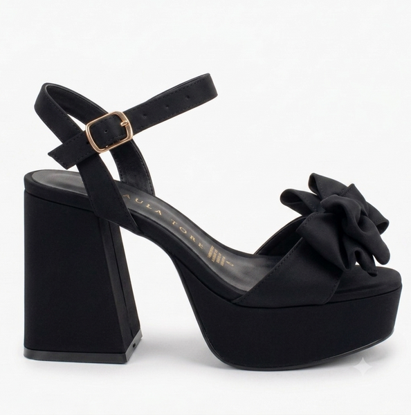 ZAPATILLA NEGRA DE TACÓN CAMPANA CON PLATAFORMA Y MOÑO (MOD 305)