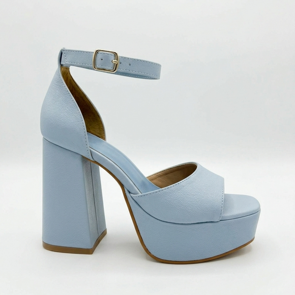 ZAPATILLA CELESTE DE TACÓN CAMPANA CON PLATAFORMA (MOD 300)