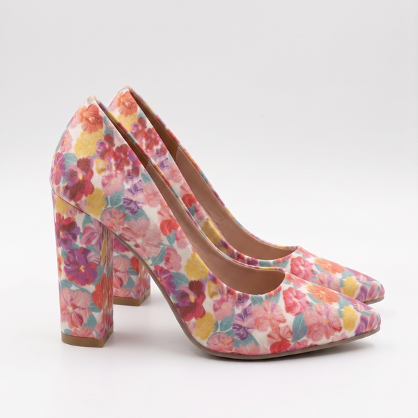 ZAPATILLA CASUAL FLOREADA DE PUNTA TACÓN GRUESO (MOD 4000)