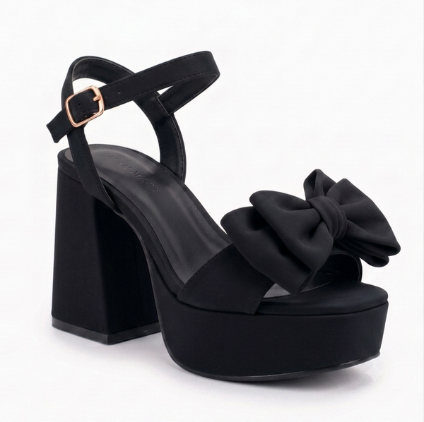 ZAPATILLA NEGRA DE TACÓN CAMPANA CON PLATAFORMA Y MOÑO (MOD 305)