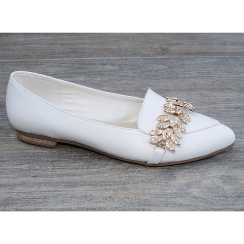 BALLERINA BLANCA CON HERRAJE Y PIEDRAS (MOD CISNE)