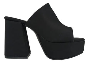 ZAPATILLA ZUECA NEGRA CON TACÓN ANCHO (MOD 200)