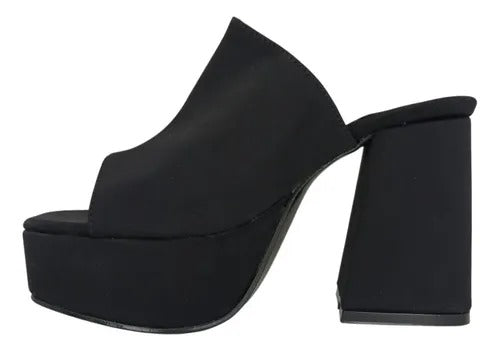 ZAPATILLA ZUECA NEGRA CON TACÓN ANCHO (MOD 200)