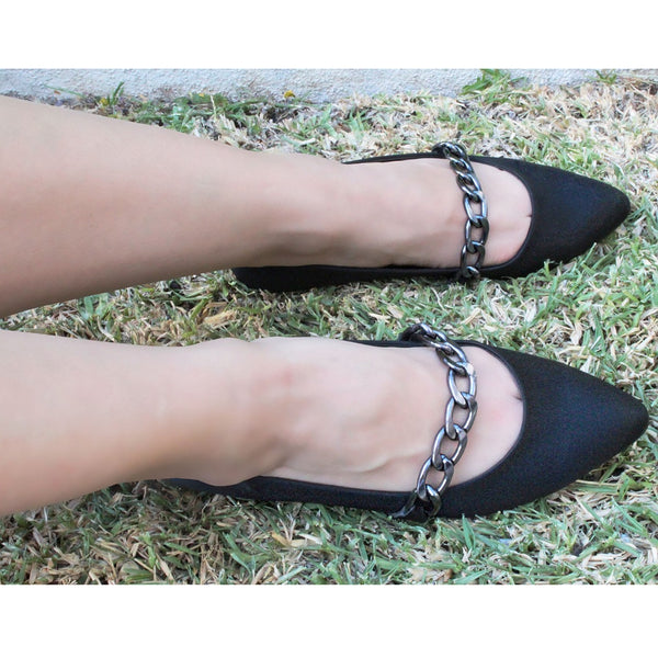 BALLERINA NEGRA CON CADENA (MOD 01)