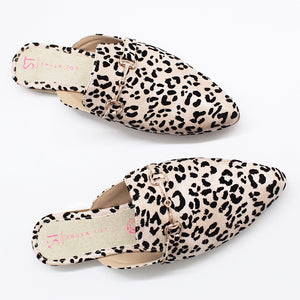 MULE ANIMAL PRINT CON HERRAJE (MOD ANTONELLA)