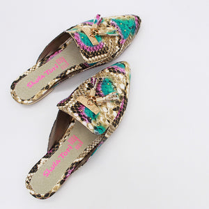 MULE ANIMAL PRINT CON MOTITAS (MOD AYLIN)