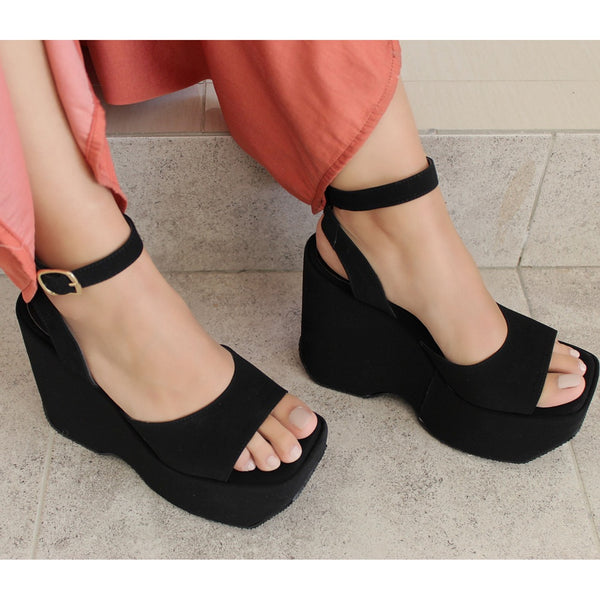 PLATAFORMA TRACK NEGRA CON PULSERA (MOD 92-108)